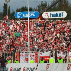 Hradec - Slavia (rajčeidnes) 16.JPG