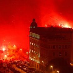 Hajduk - Slavia (ultrastifo) 13.jpg