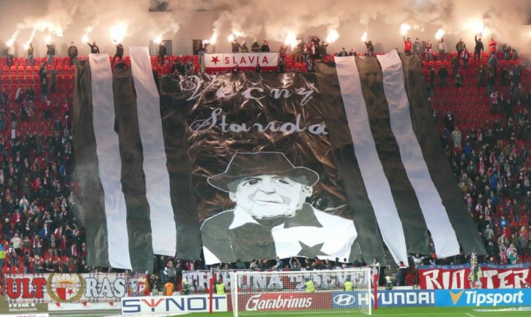 Slavia Praha - Teplice (loučení se Standou Procházkou)